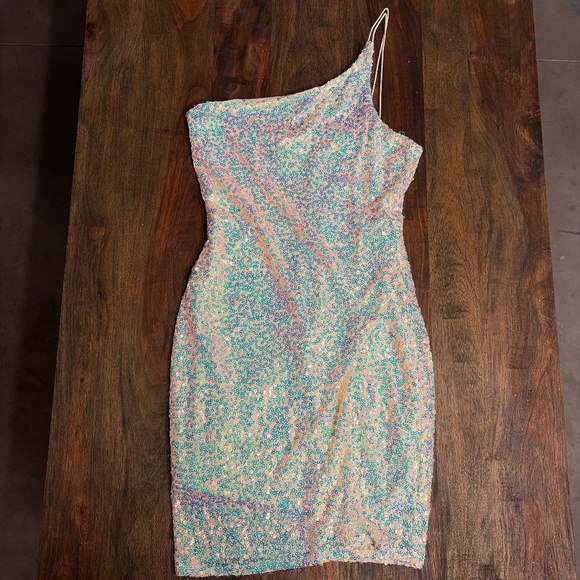 Missguided Dresses & Skirts - Missguided Doll Iridescent One-Shoulder Sequin Mini Dress